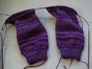 knitting two socks two circulars