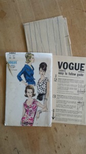 Vogue 5883